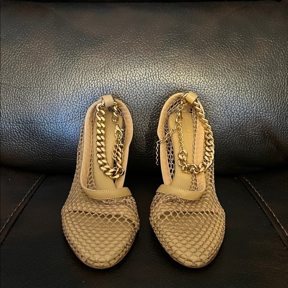SALE!! Bottega Veneta Women's Stretch Chunky Chain Pumps Mesh w leather NWB - Picture 5 of 10